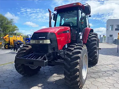 Trator Case IH MXM 135 CAB